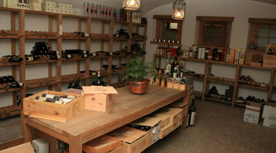 cantina hotel