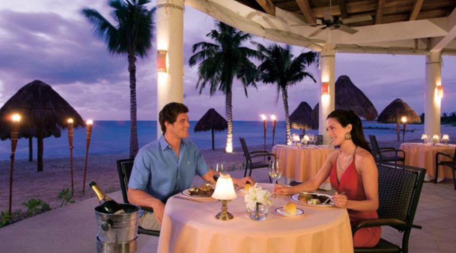 Dreams Resort & SPA: Ristorante all'aperto