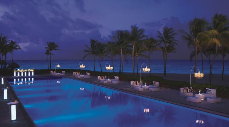 Dreams Resort & SPA: Piscina by Night
