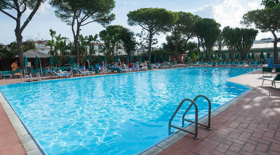 Grand Hotel Re Ferdinando Piscina