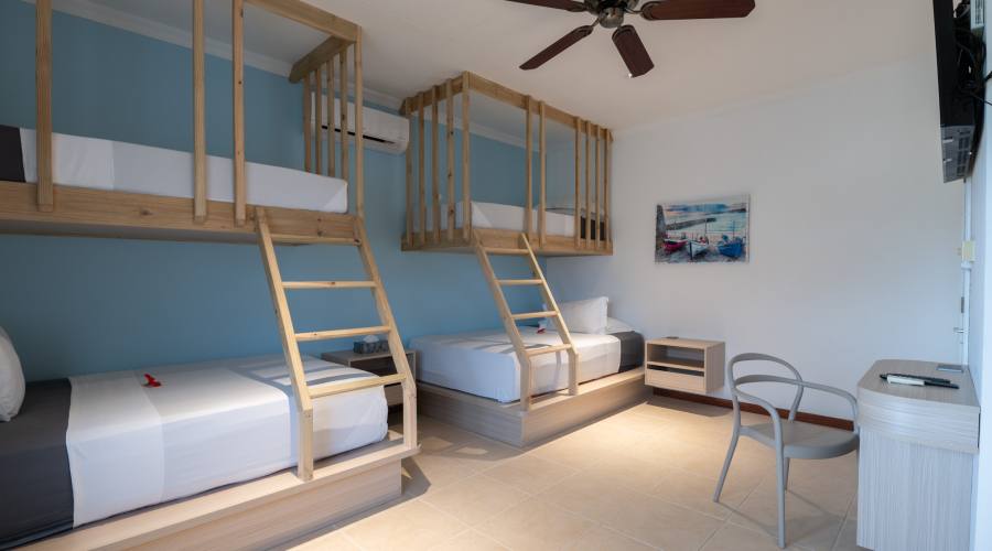 Family suite con letti a castello