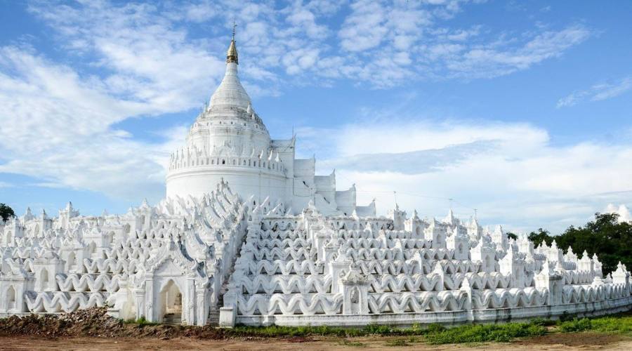 Hsinbyume Pagoda a Mingun