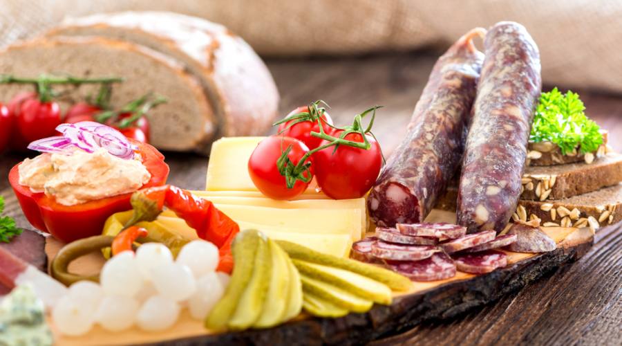 Degustazione di prodotti locali