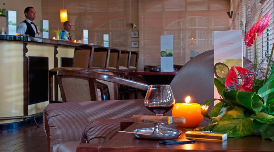 Rum e Sigari, Relax in Hotel 5 stelle