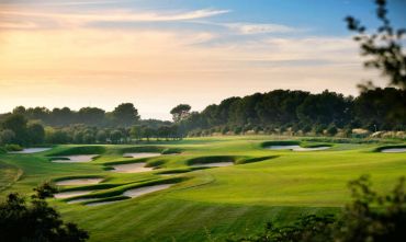 La Mola Hotel 4 stelle con green fee al Real Club de Golf El Prat
