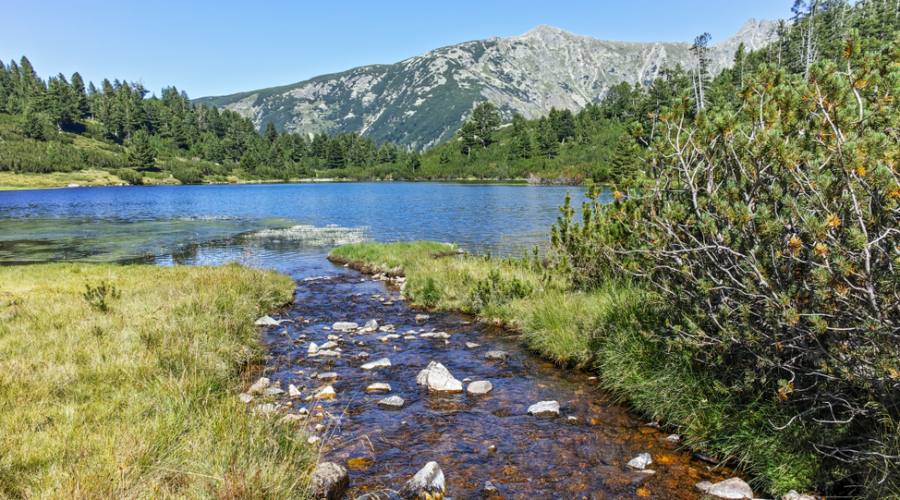 Sul lago Vasilaskho