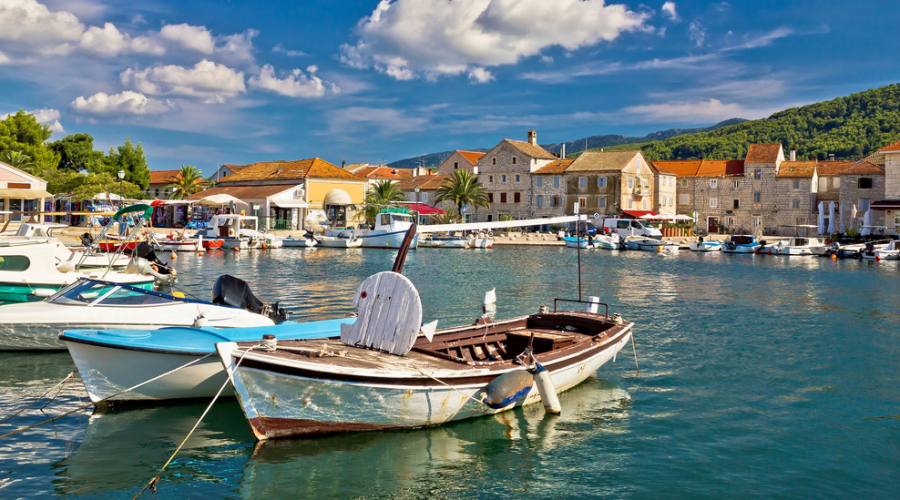 Isola di Hvar - panoramica di Starigrad
