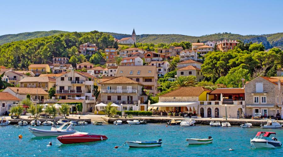 Isola di Hvar - panoramica di Starigrad