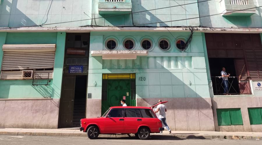 Hostal all'Avana o similare