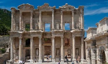 Incanto d'Oriente: Tour da Milano tra Storia e Magia