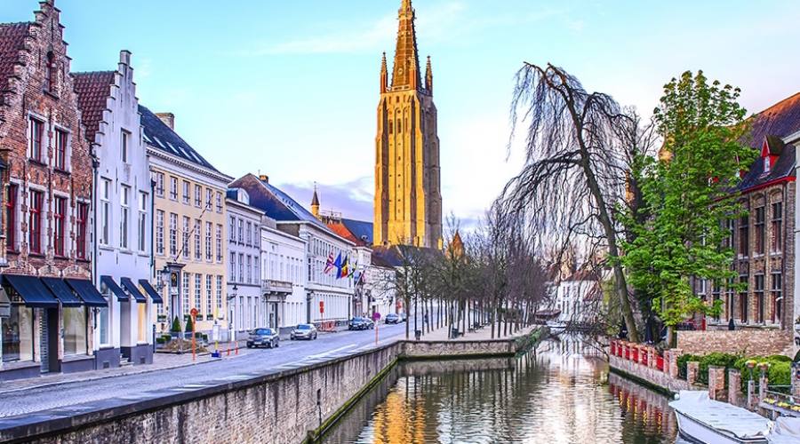 La chiesa di Nostra Signora Bruges