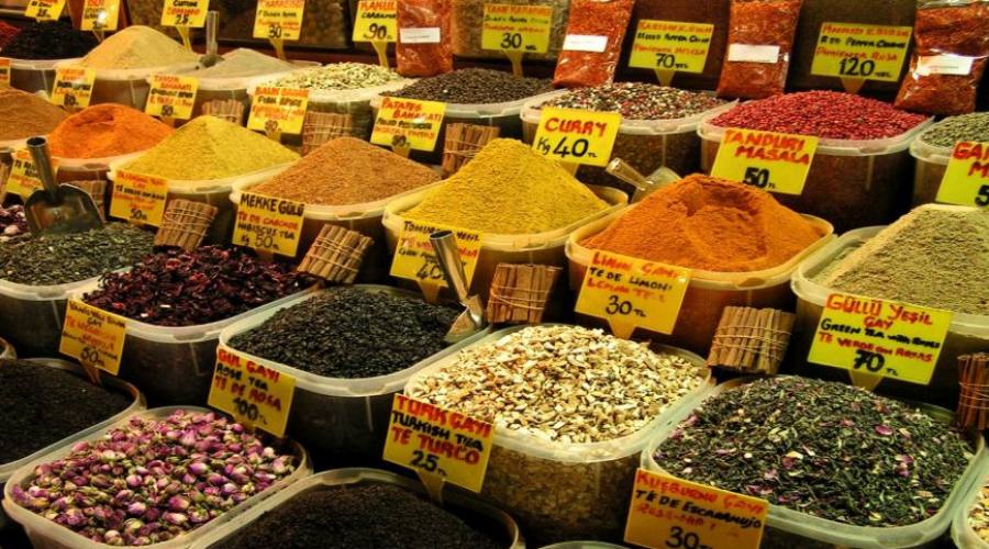 Mercato egiziano delle spezie