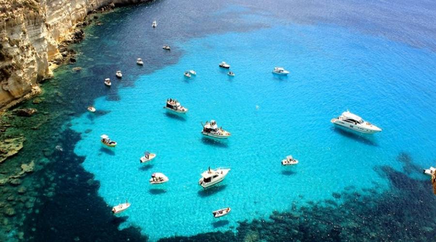 cala creta vista dall'alto