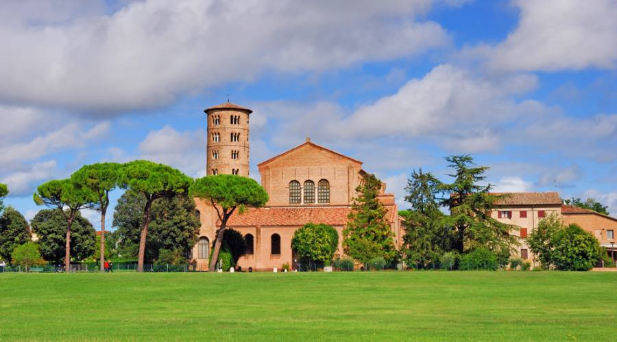 Ravenna, Basilica Santa Impollinare