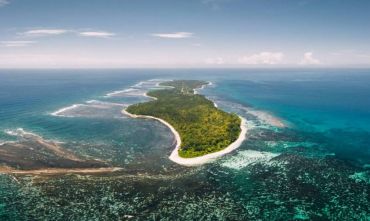 Four Season Resort Seychelles at Desroches Island - 5 Stelle con cena in un autentico faro