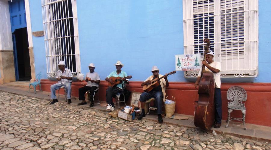 Trinidad Salsa e Reggaeton - Cuba / Santo Domingo in combinato