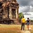 In silenzio ammirando Angkor Wat