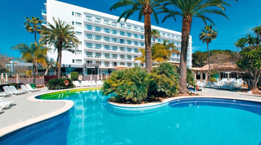 Hotel Riu Bravo