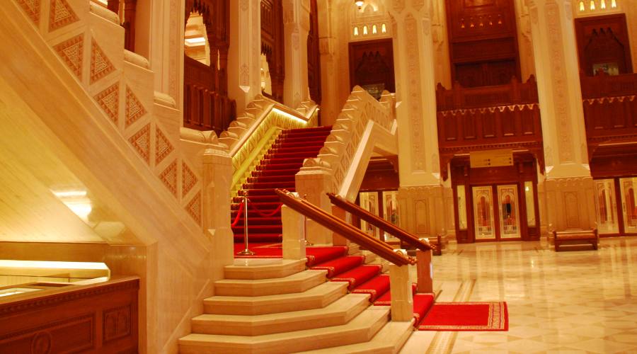 L'interno della Royal Opera House di Muscat