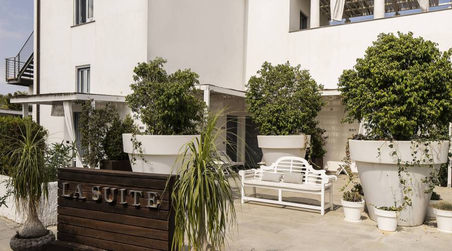 La Suite Hotel