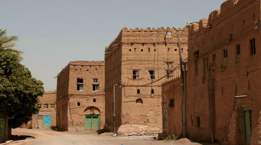 Al Hamra -case di fango