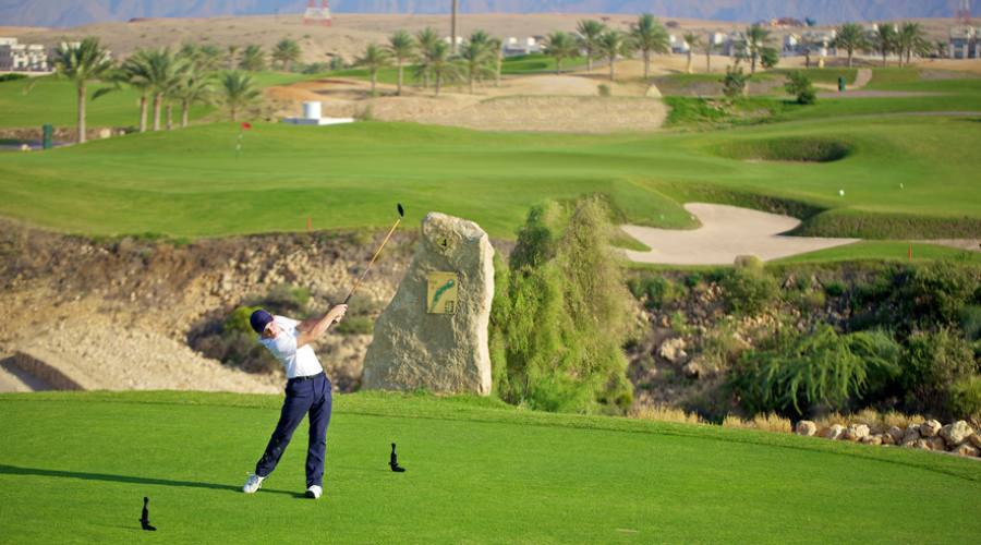 Muscat Hills Golf