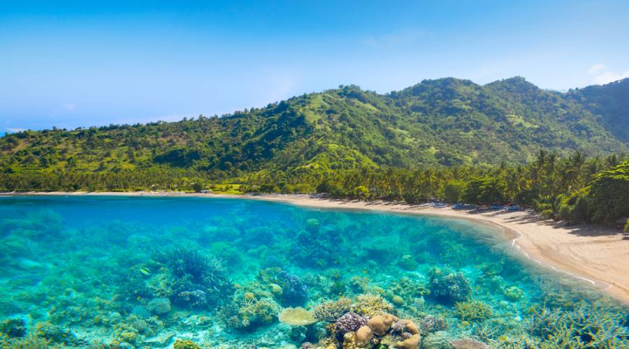 Una spiaggia a Lombok