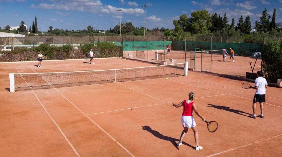Tennis