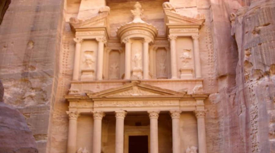 Petra La Cattedrale