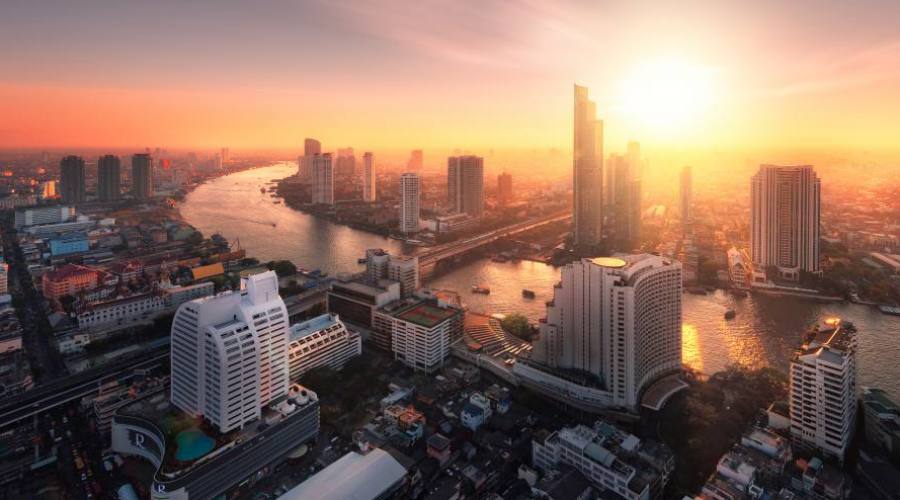 Bangkok al tramonto