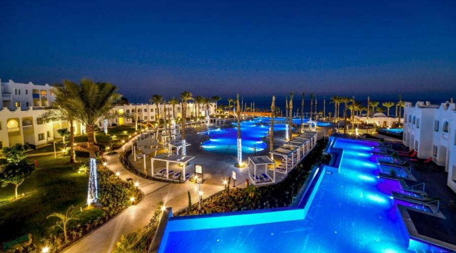 Sunrise Diamond Beach Resort