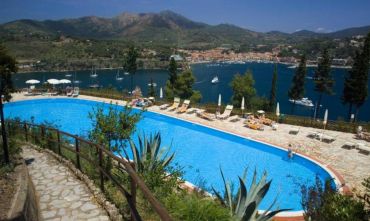 Uno splendido panorama dalla terrazza sul Golfo di Porto Azzurro