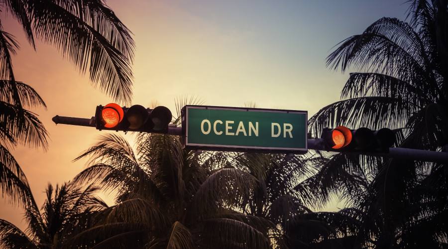 Ocean drive sign