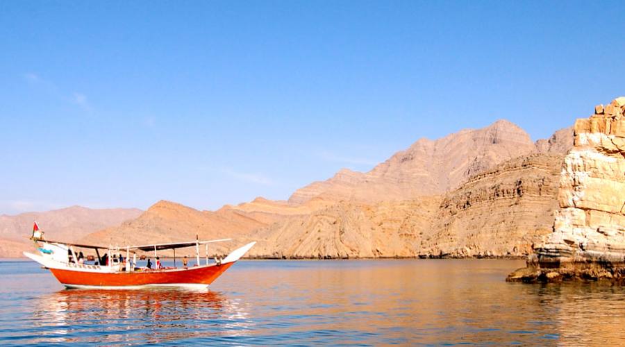 Dhow e costa omanite