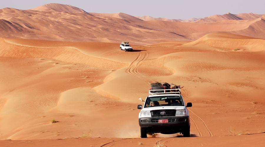 Traversata nel deserto di Wahiba Sands in auto 4x4