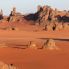 Tuareg tra le dune di sabbia