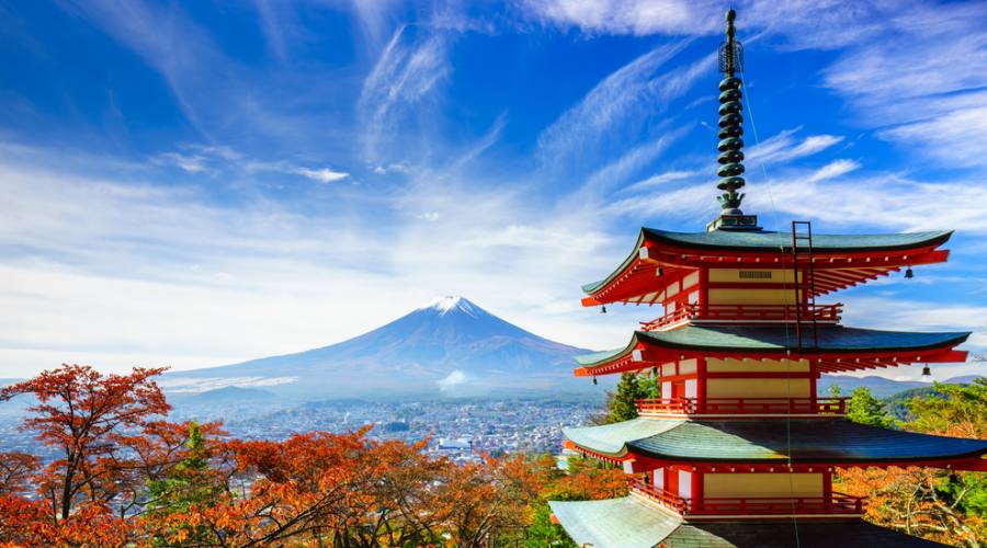 Monte Fuji: la Famosa Vista dalla Pagoda