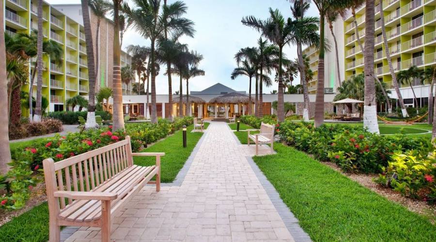 Holiday Inn Resort - i giardini