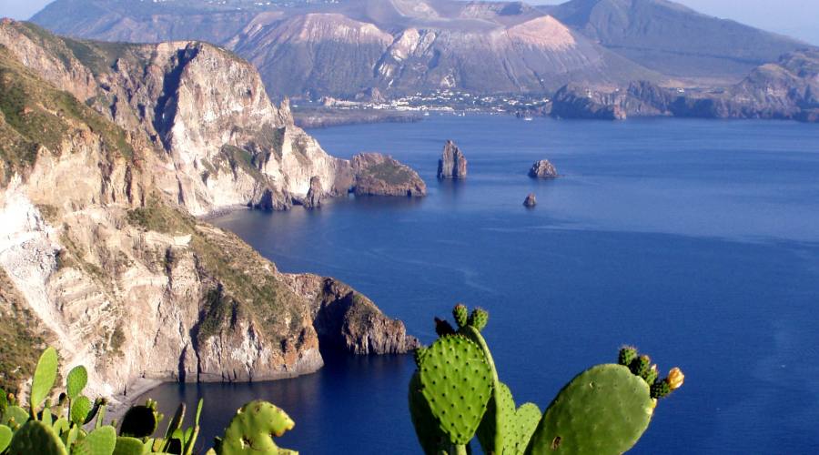 Bella vista sull'isola di Vulcano