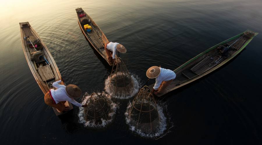 Pescatori sul lago Inle