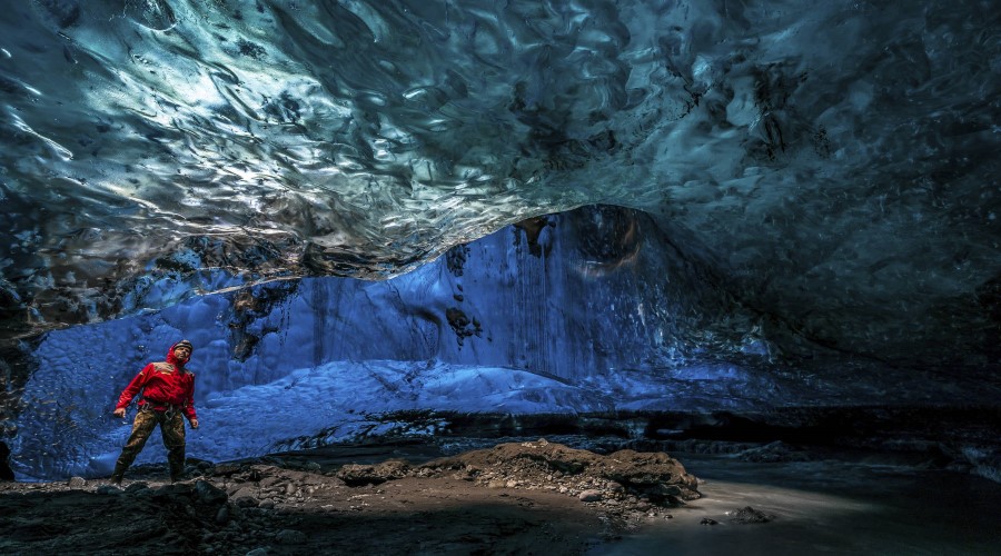 Grotta di ghiaccio in Islanda