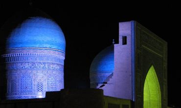 Cupole Azzure lungo le Vie della Seta Uzbeke