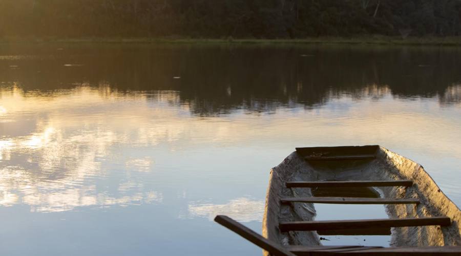 L'alba sul fiume Beni