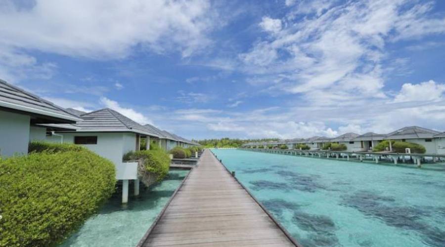 Water bungalow