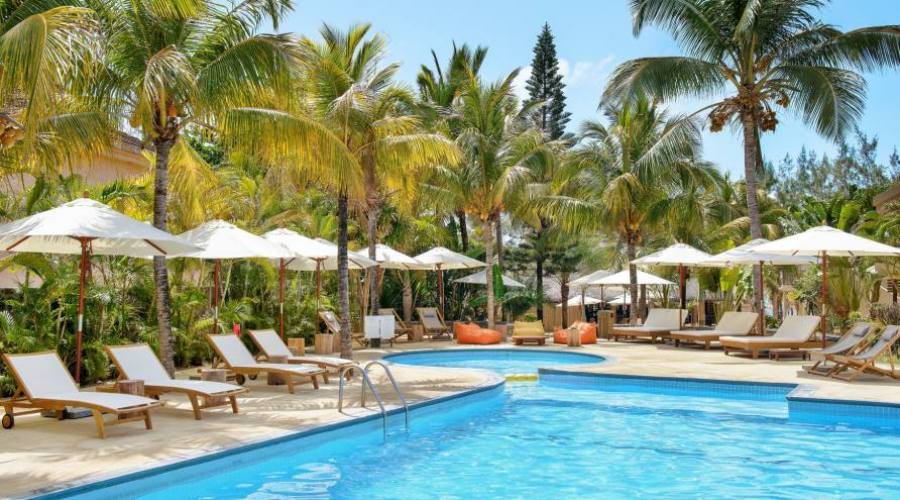 Parte della zona piscina