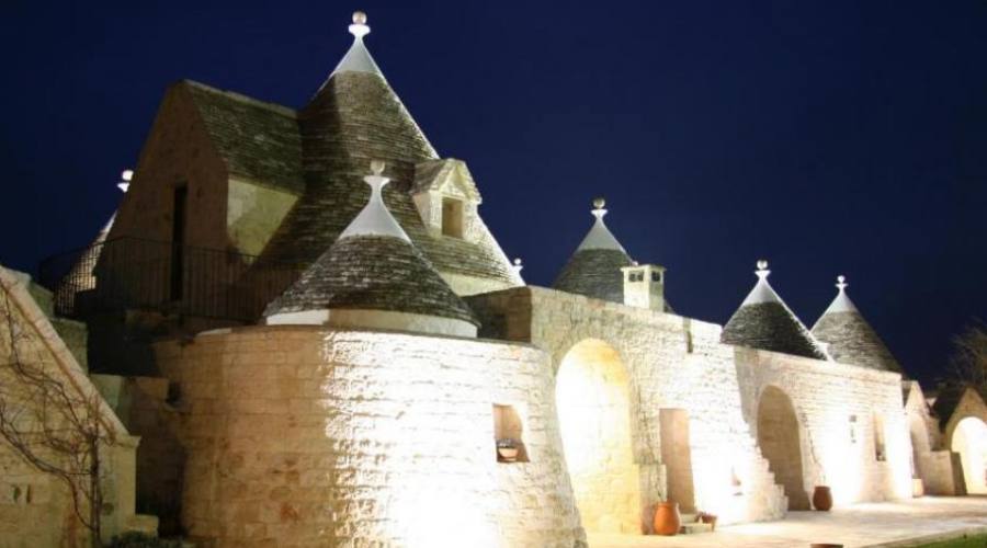 Masseria by night
