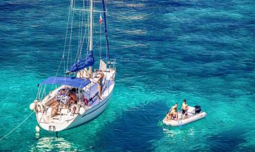 Vacanza in barca a vela tra storia e mare incantevole a Malta