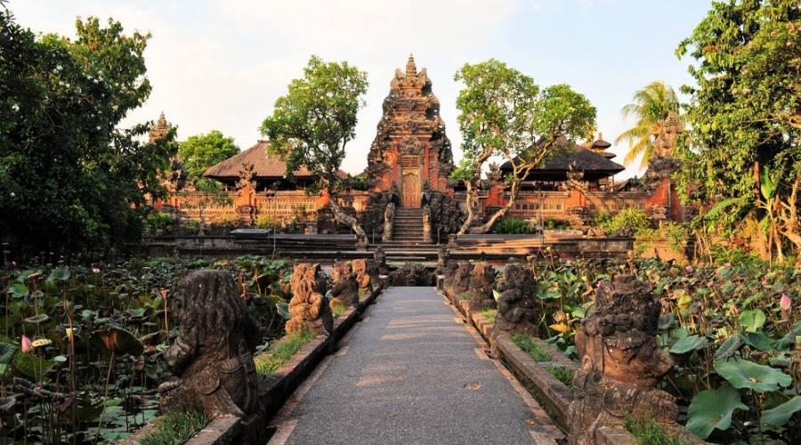 Pura Taman Saraswati - Ubud