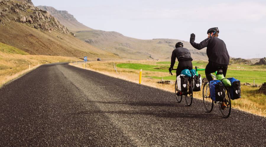In bici sulle strade islandesi