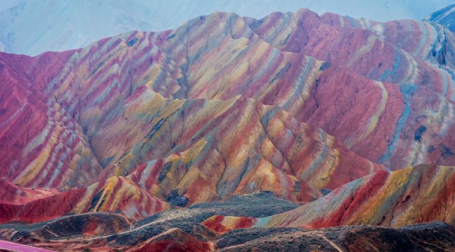 Cina Rain bow Mountains